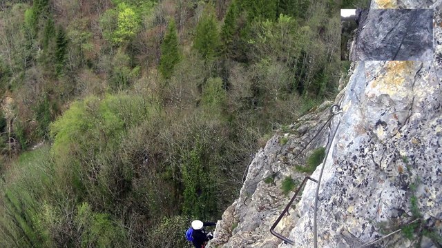 via nans sous st anne