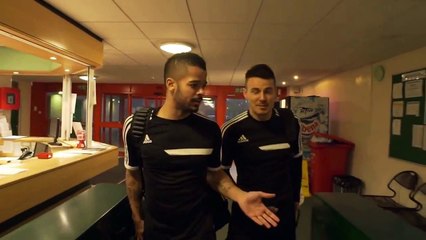 Crazy Football Skills   Football Freestyle Double Act