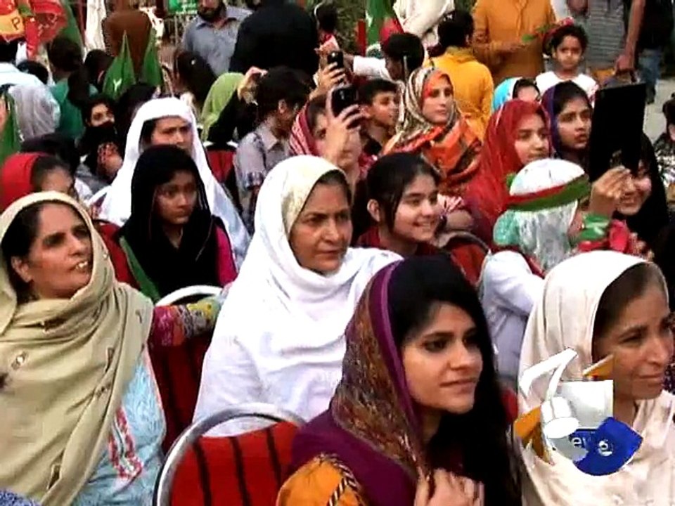 Imran Khan admits PTI not an organized party-Geo Reports-26 Apr 2015