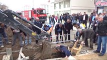 Kanalizasyon Çalışması Sırasında Göçük Altında Kalan İşçi