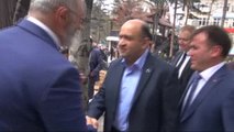 Bakan Işık, Fatih Parkı'nda Vatandaşlarla Sohbet Etti