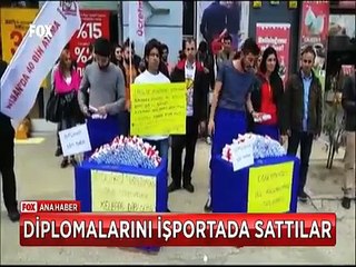 Atanamayan öğretmenler eylem yaptılar diplomalarını 330 kuruşa satılığa çıkardılar