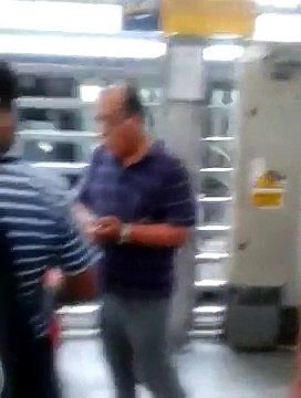 Maltrato de orientador del Metropolitano a hombre con Discapacidad Visual