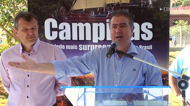 Prefeito inaugura área de lazer no Jardim Interlagos