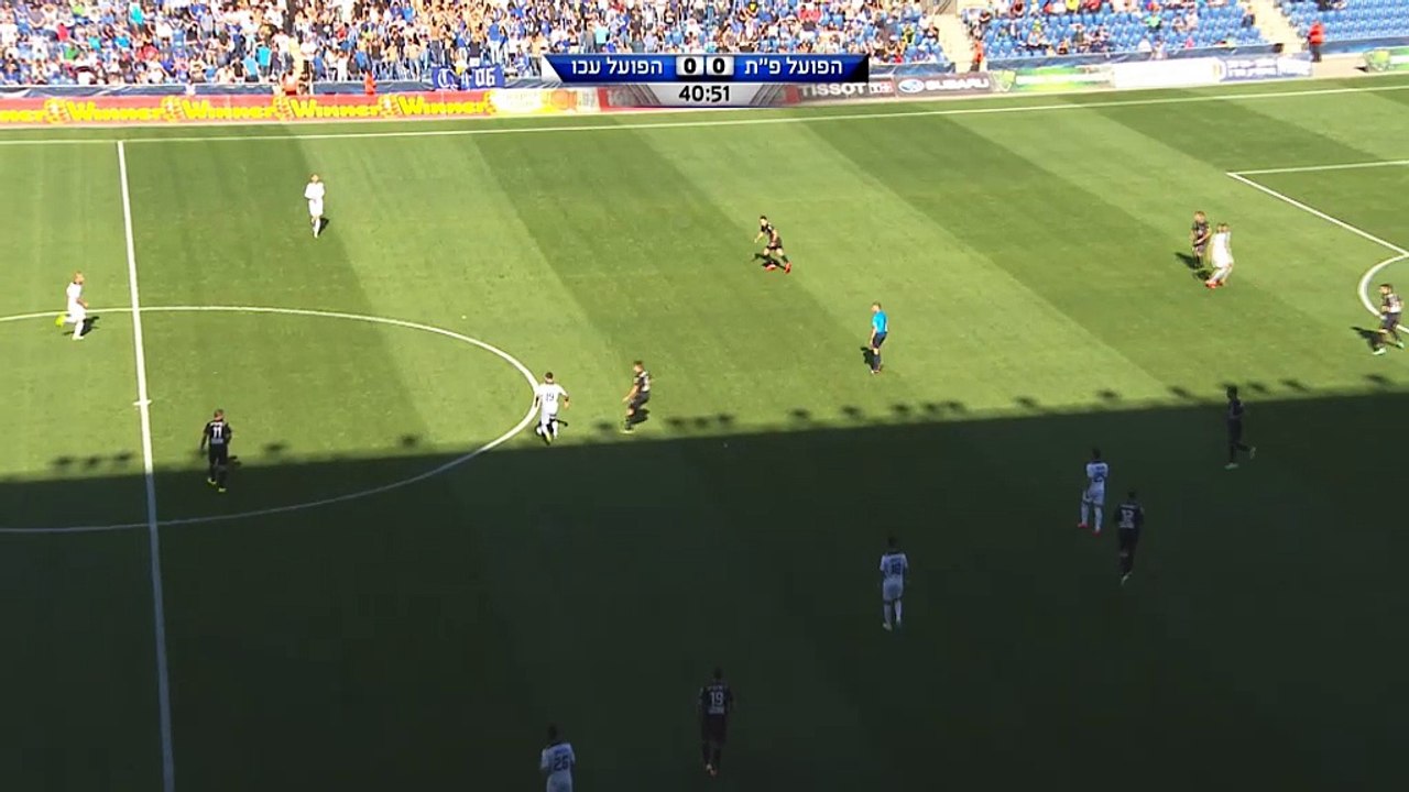 Israel - Magnifique tir de loin de Jovanovic de l'Hapoel Acre