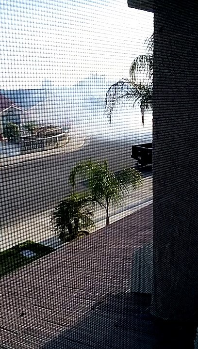 VID_20150426_180741.3gp