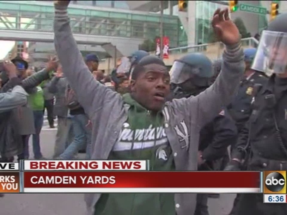 Freddie Gray protesters clash with Baltimore Police at Camden Yards