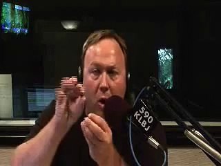 Alex Jones on vaccines