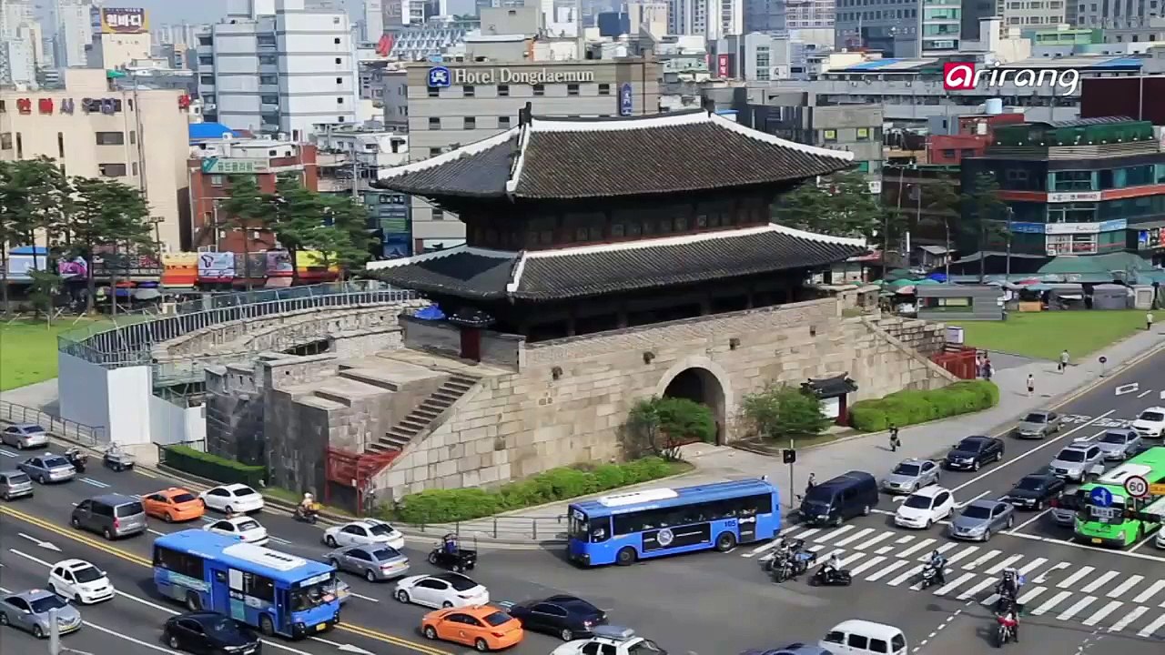 Heunginjimun Gate 흥인지문