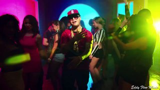 Jenny La Sexy Voz 'Sola' ft J Alvarez y Farruko   OFFICIAL VIDEO