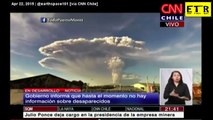 Huge Calbuco volcano erupts in Chile. Rare 40 year eruption. Thousands flee.