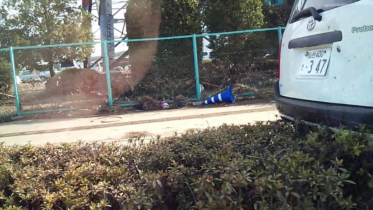 EARTHQUAKE 2011東北地方太平洋地震＠仙台新港付近(1)