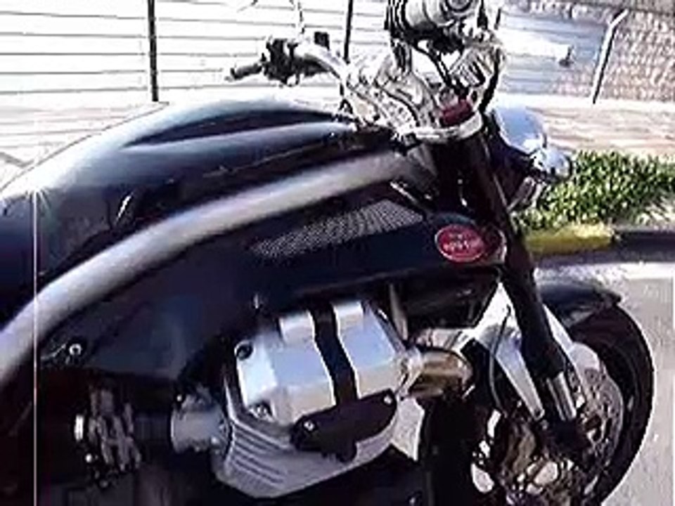 Moto Guzzi Griso 1100 walk around