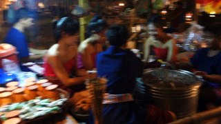 Festival de Loy Krathong du cote de Sukhothai