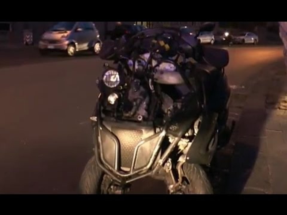 Napoli - Scontro tra due moto in Via Petrarca, grave 15enne -live- (25.04.15)