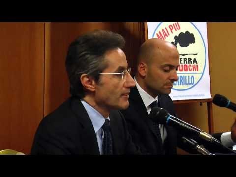 Napoli - Angelo Ferrillo Terra dei Fuochi , appoggio al governatore Caldoro -live- (25.04.15)