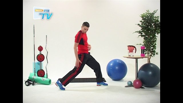 Besoin2sport - Tonification Cuisses - Fentes sur place - Niveau : moyen