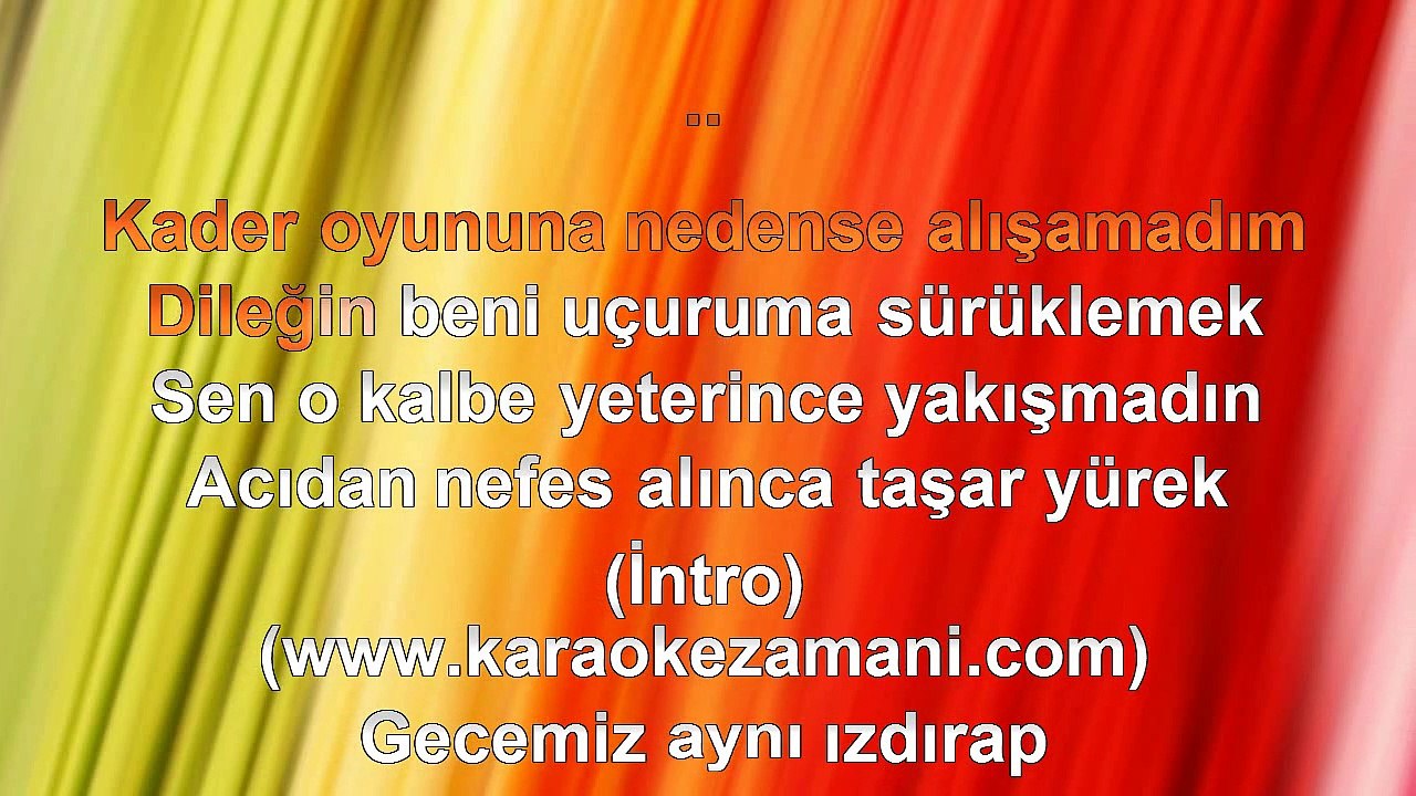 Ebru Gündeş - Cumartesi - 2011 TÜRKÇE KARAOKE