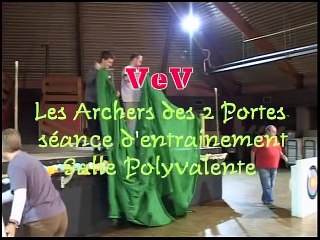 72 -  Les archers de Deux portes de Villeneuve sur Yonne