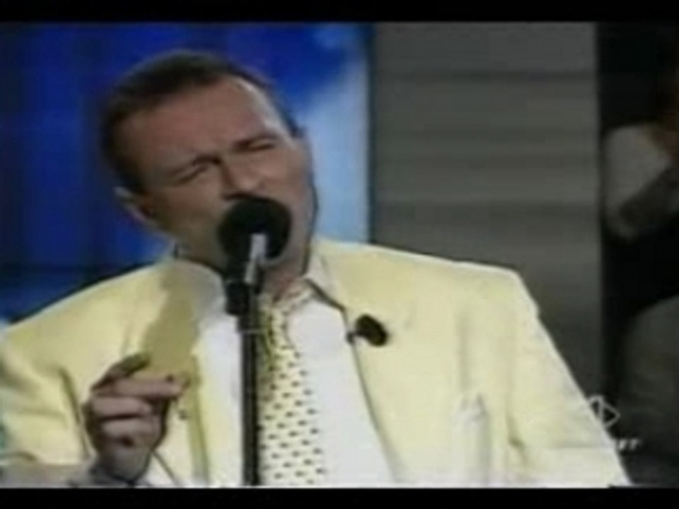 Pino D'Angio - Ma Quale Idea (TV Live)