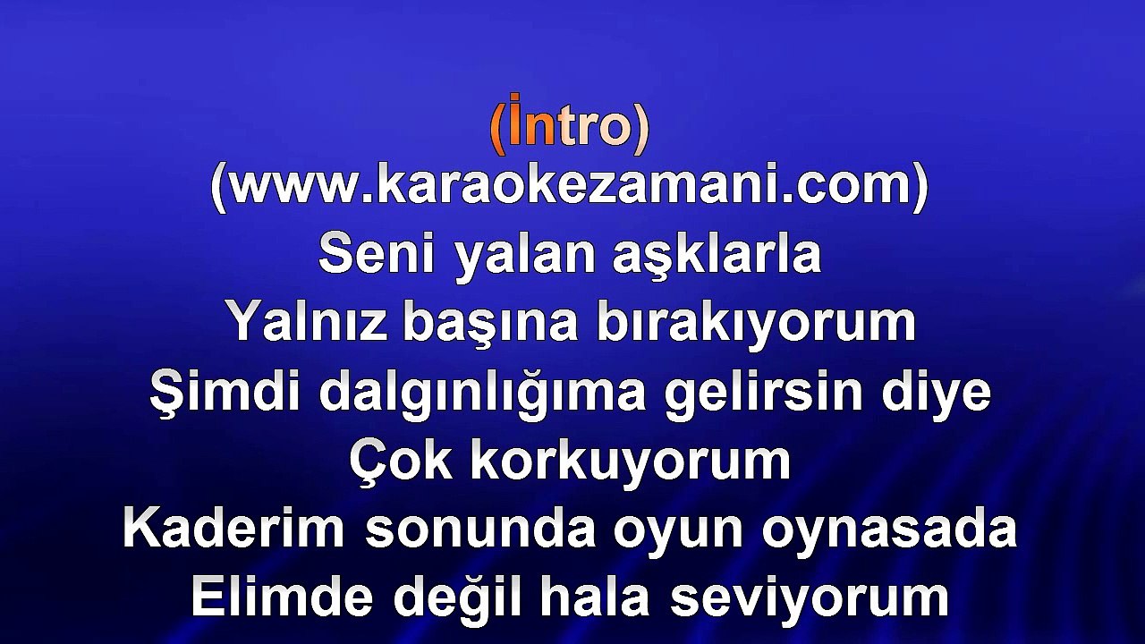 Ebru Gündeş - Kime Ne - 2011 TÜRKÇE KARAOKE