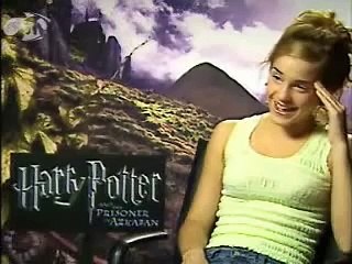 omg Emma watson slaps an interviewer  on tv