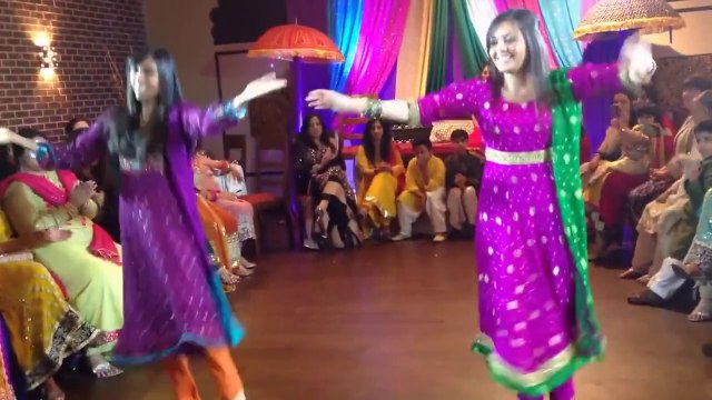 Aaja Nachle Ley Pakistani Desi Wedding Dance