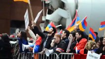 Türk Bayrağı'nı Ermeniler'den kurtaran Azeri vatandaşın videosu ortaya çıktı! videosunu izle