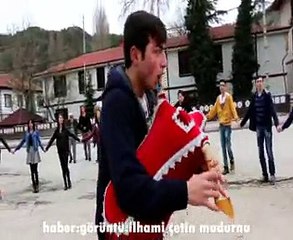 Arhavi halk oyunları ekibi Mudurnu'da