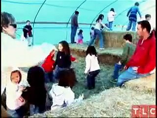 Jon and Kate Plus 8- Kate's Cleaning