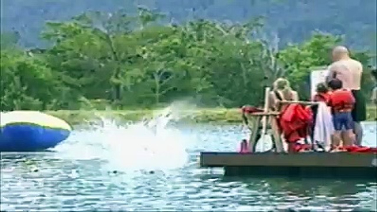 FUNNY ACT
