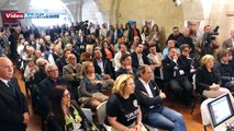 Nino Marmo dialoga con gli elettori in compagnia di Vitali e Poli Bortone