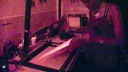 Regards croisés 6: In the darkroom (video 3)