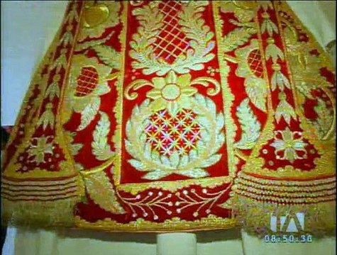 Inauguran la muestra de 54 ornamentos religiosos en Quito