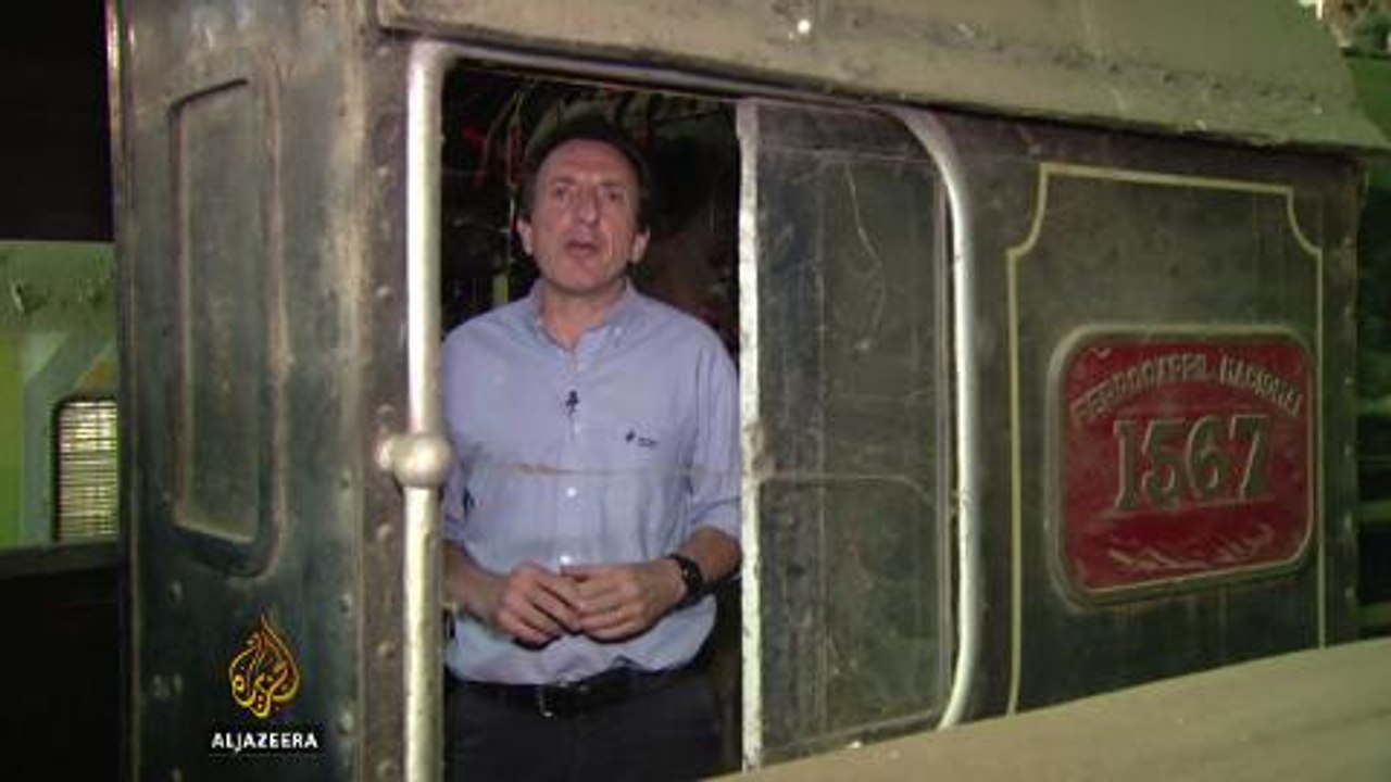 Argentina re-nationalises railway system