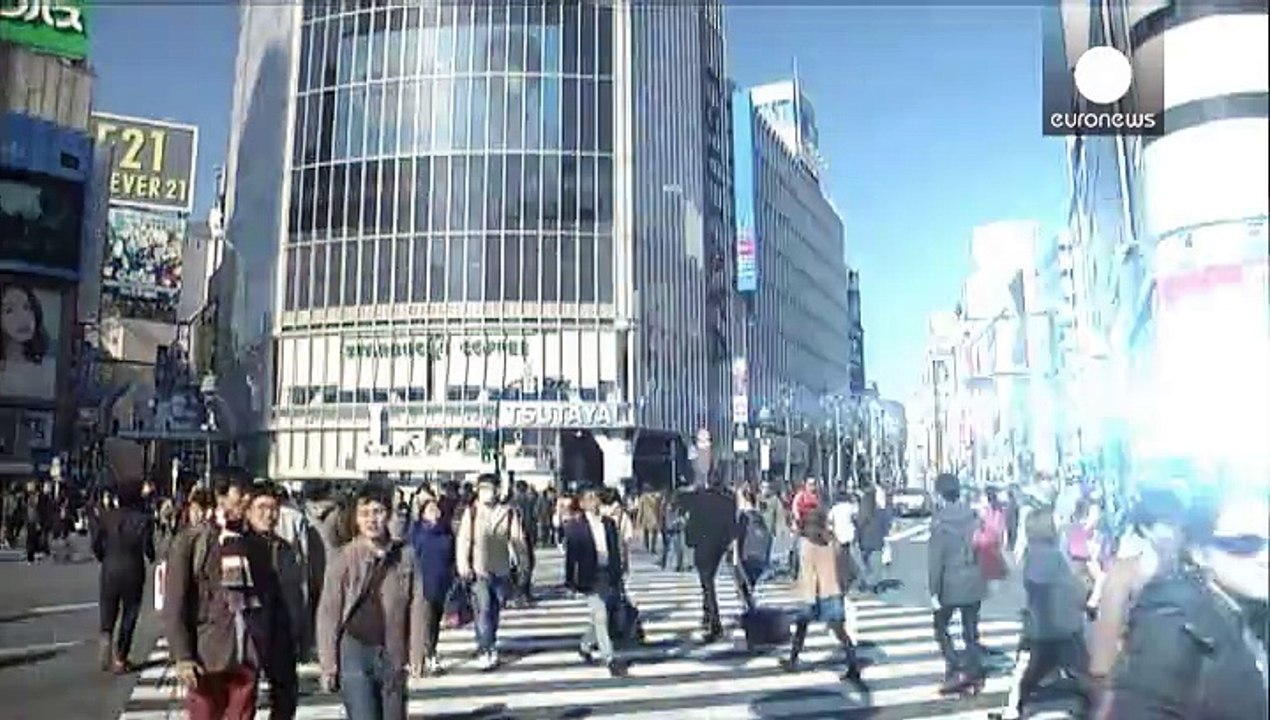 Fitch stuft Rekordschuldner Japan herab