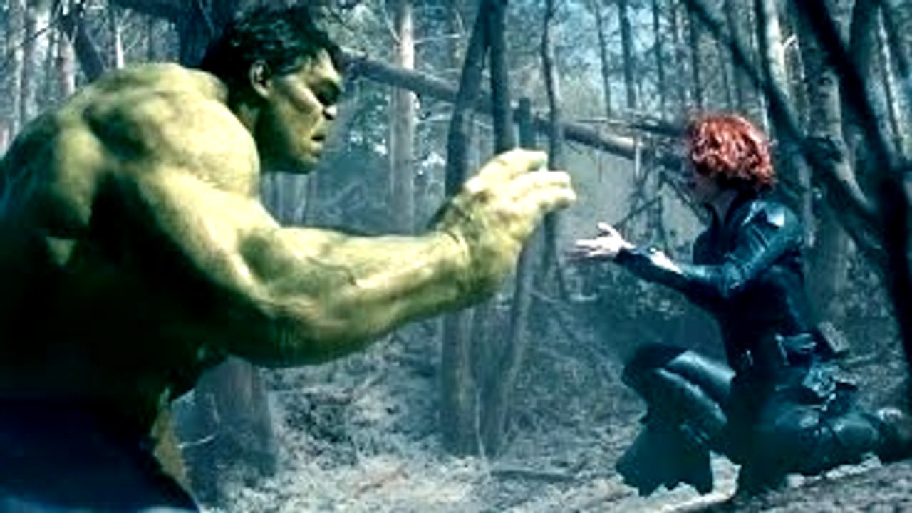 AVENGERS 2 "Hulk et Black Widow"