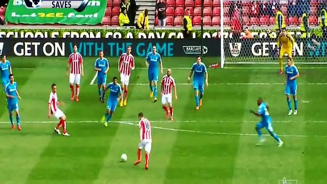 Top 5 pha cản phá ngoạn mục nhất vòng 34 giải NHA