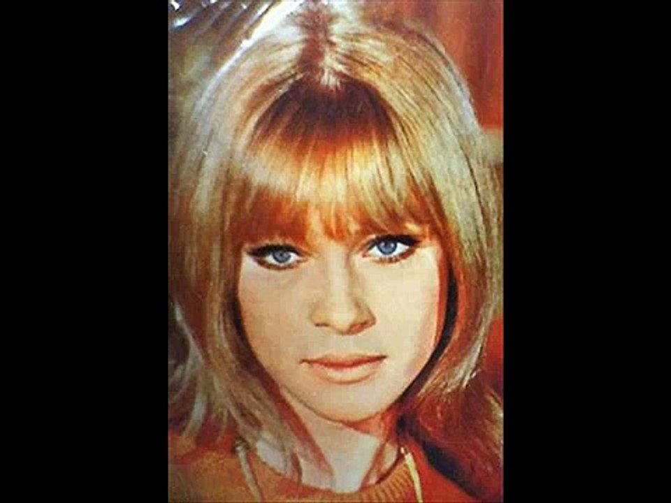 MARISOL ( PEPA FLORES )