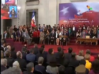 Chile: Bachelet Signs Voting Reform into Law