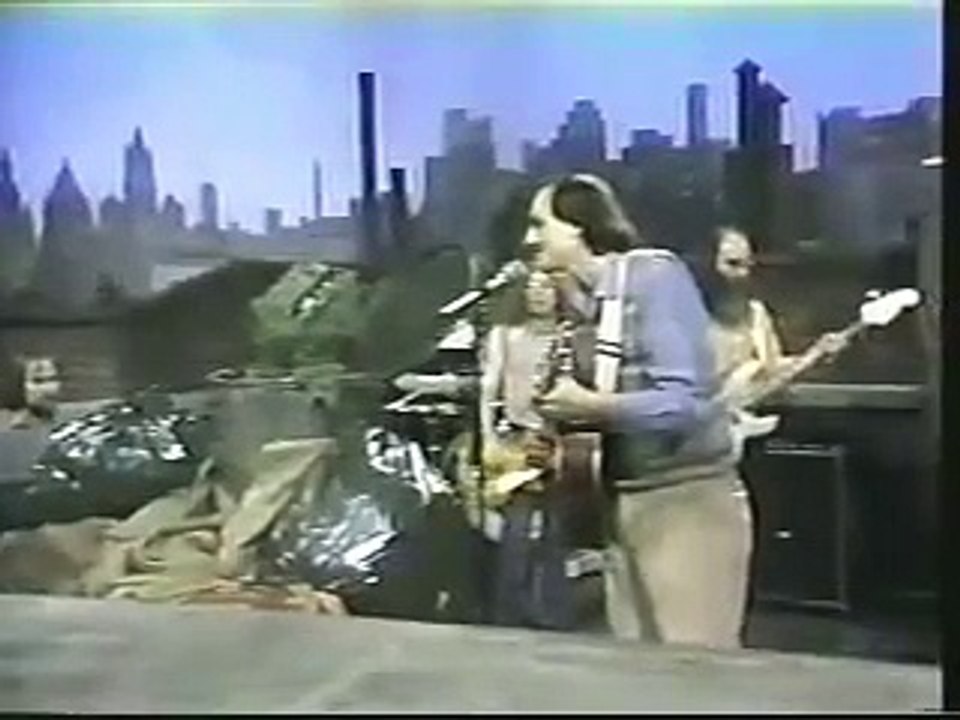 Classic Sesame Street - James Taylor sings to Oscar