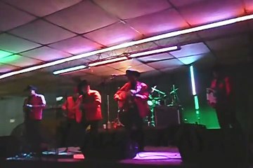GENARO Y LOS VILLANOS DEL NORTE   EL PESCADITO  en vivo