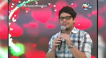 Combate: ¿Mario Irivarren y Stephanie esconden sus sentimientos?