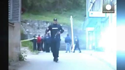 Bosna Hersek'te polis karakoluna saldırı