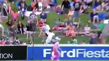quot UNBELIEVABLE SIX quot  BY B McCullum   A Funny Unexpected Shot in Cricket History