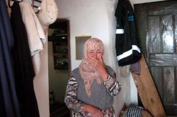 Çekyat İçinde Sakladığı Altınlar, Güpegündüz Çalındı