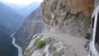 Most Dangerous Road in the World - funny People tnntv