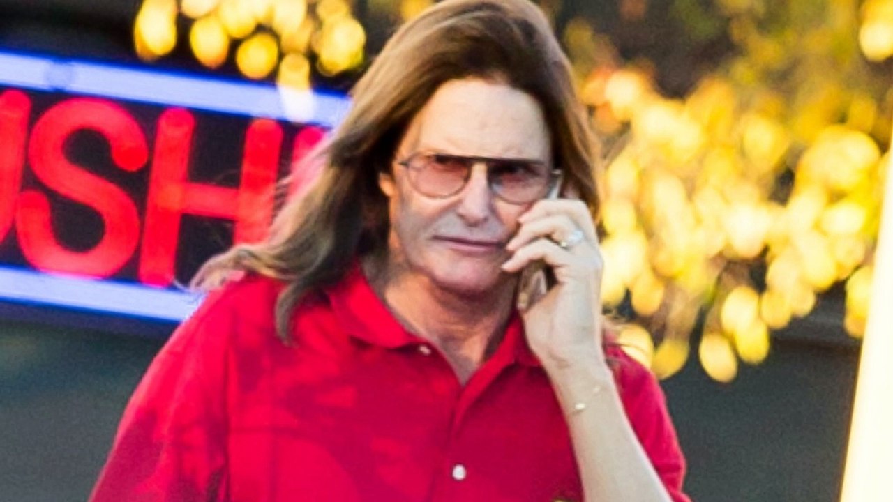 Demi Lovato è convinto Bruce Jenner ha " salvato la vita " con la sua ammissione è transgender.