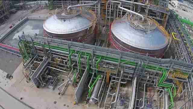 Cepsa abre en China su primera planta petroquímica de Asia