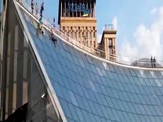 this is why most people only do the drunken roof slide once